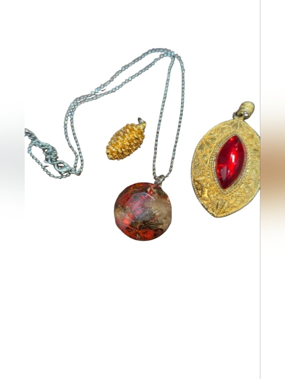 Necklace and two Pendants red